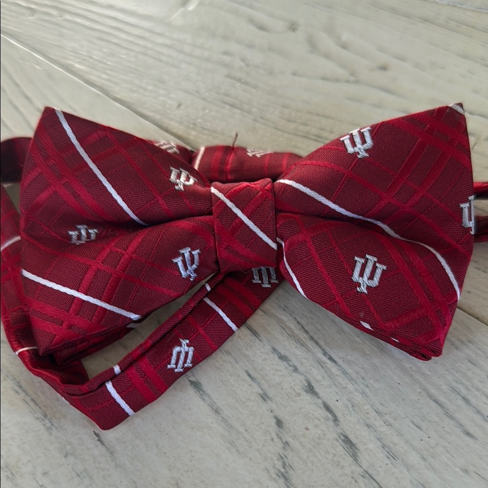 Classic INDIANA University IU Red Plaid Bow Tie